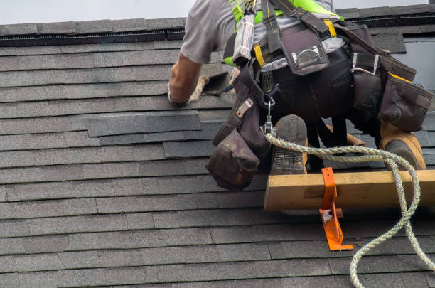 Best Emergency Roof Repair  in Carbondale, KS